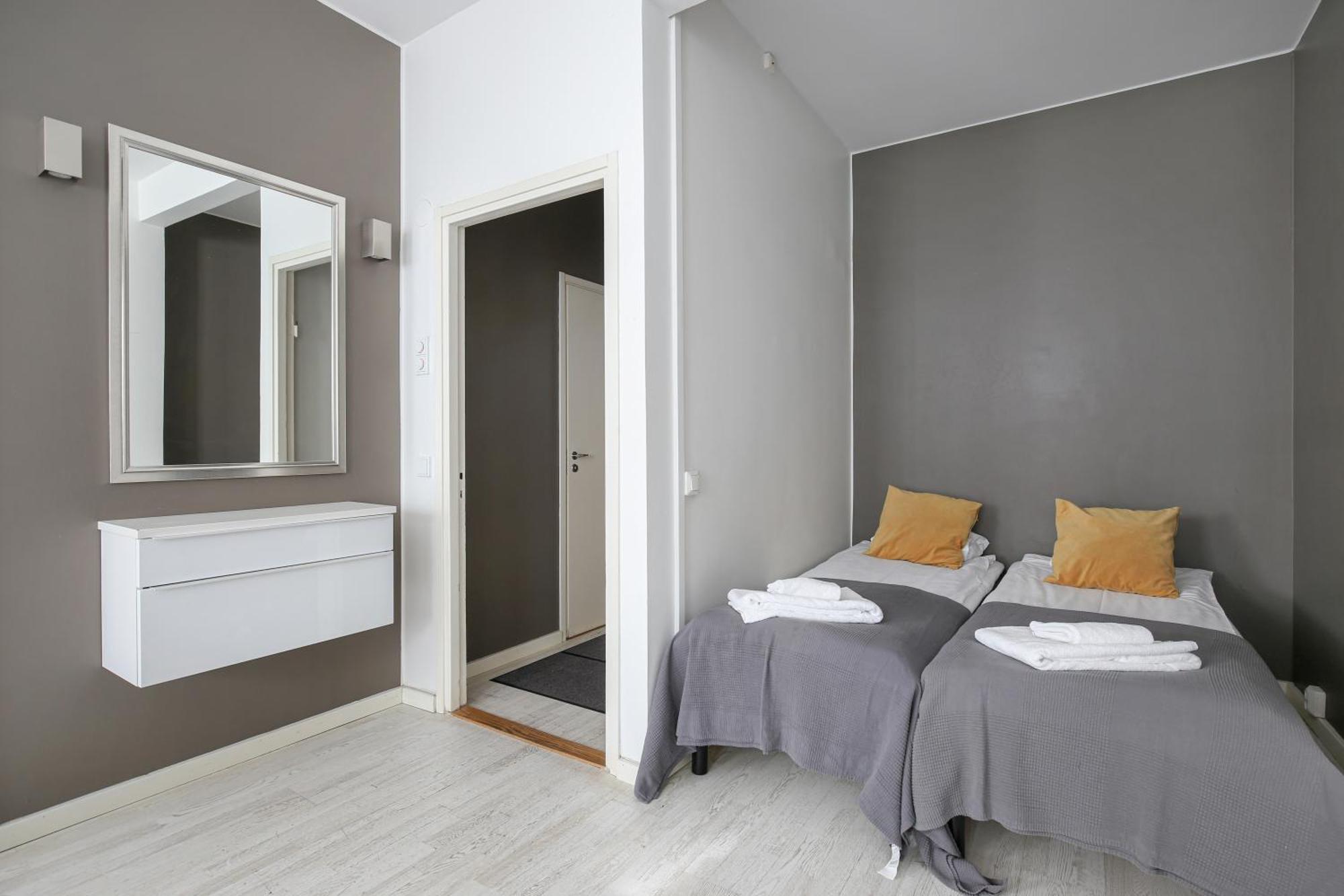 Kotimaailma Apartments Kamppi - Studio For 2 Helsinki Kültér fotó
